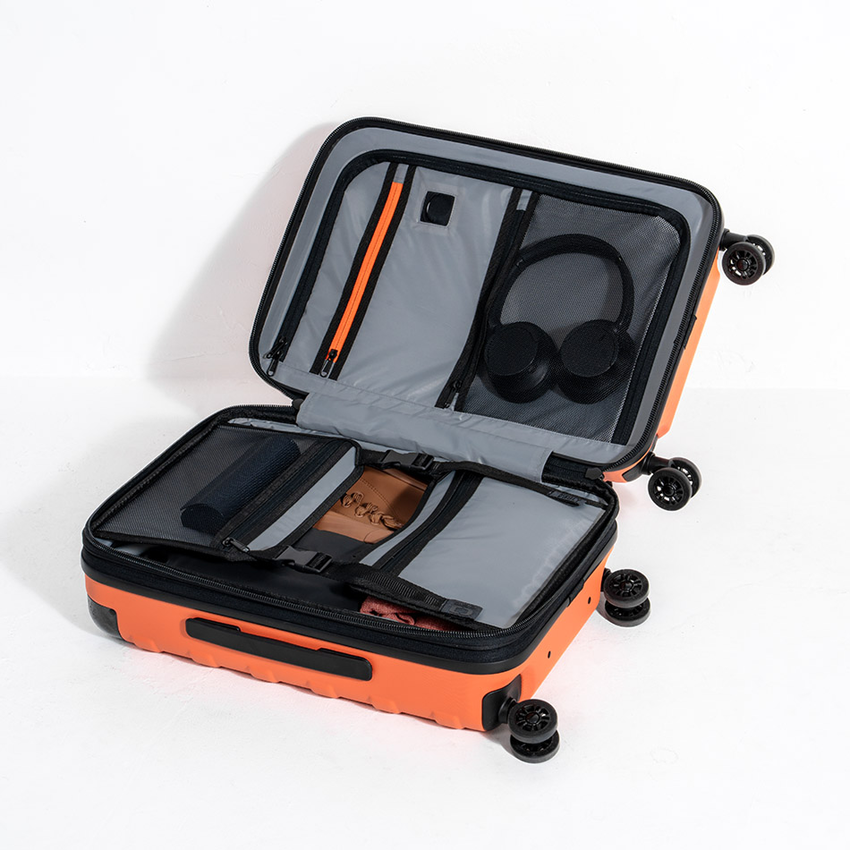 RENEGADE VAULT CARRY-ON GEP&Auml;CKST&Uuml;CK - View 2