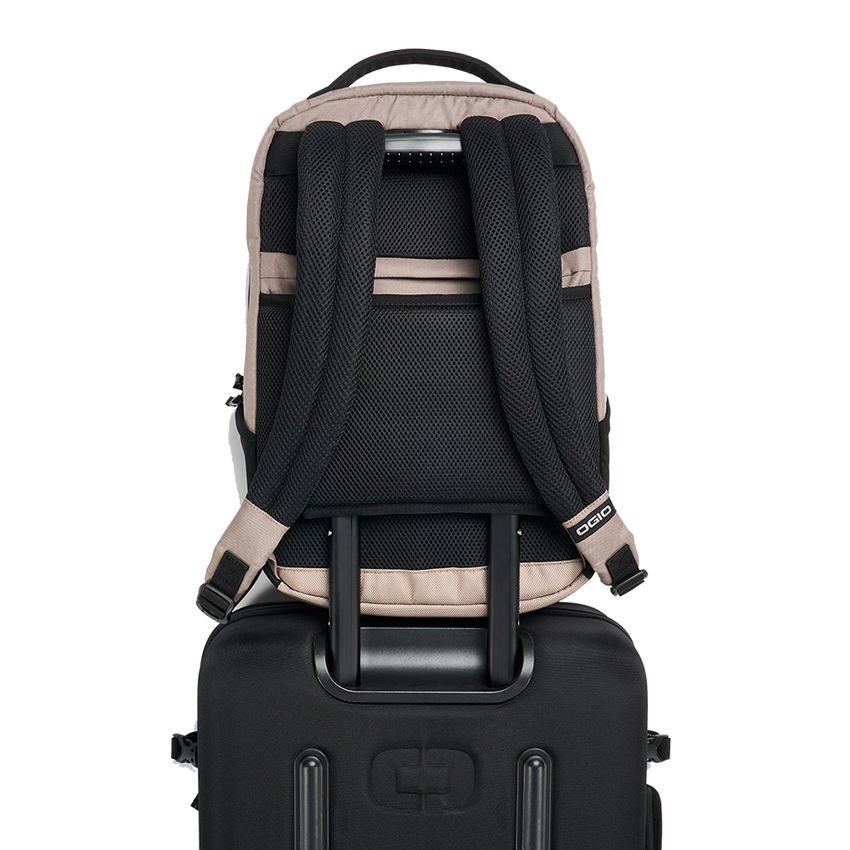 OGIO PACE 20 RUCKSACK - View 9