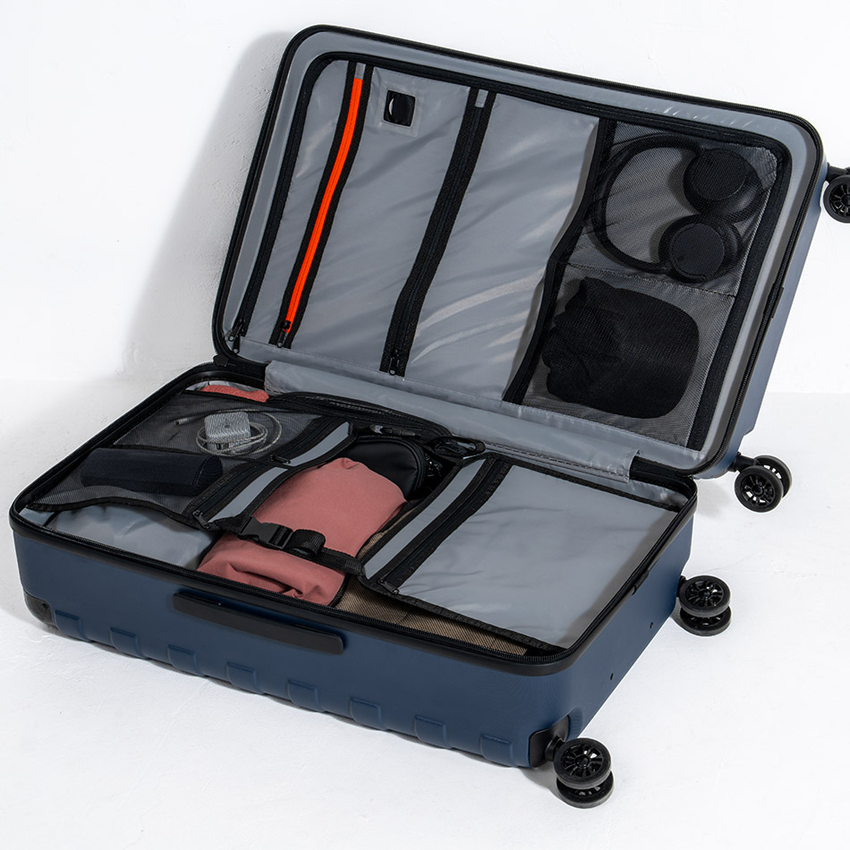 RENEGADE VAULT CHECKED BAG - View 2