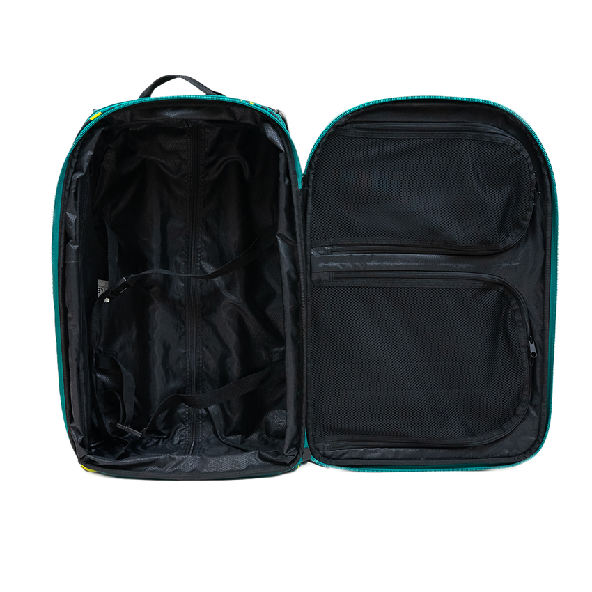 Aston Martin F1 Team Layover - View 5