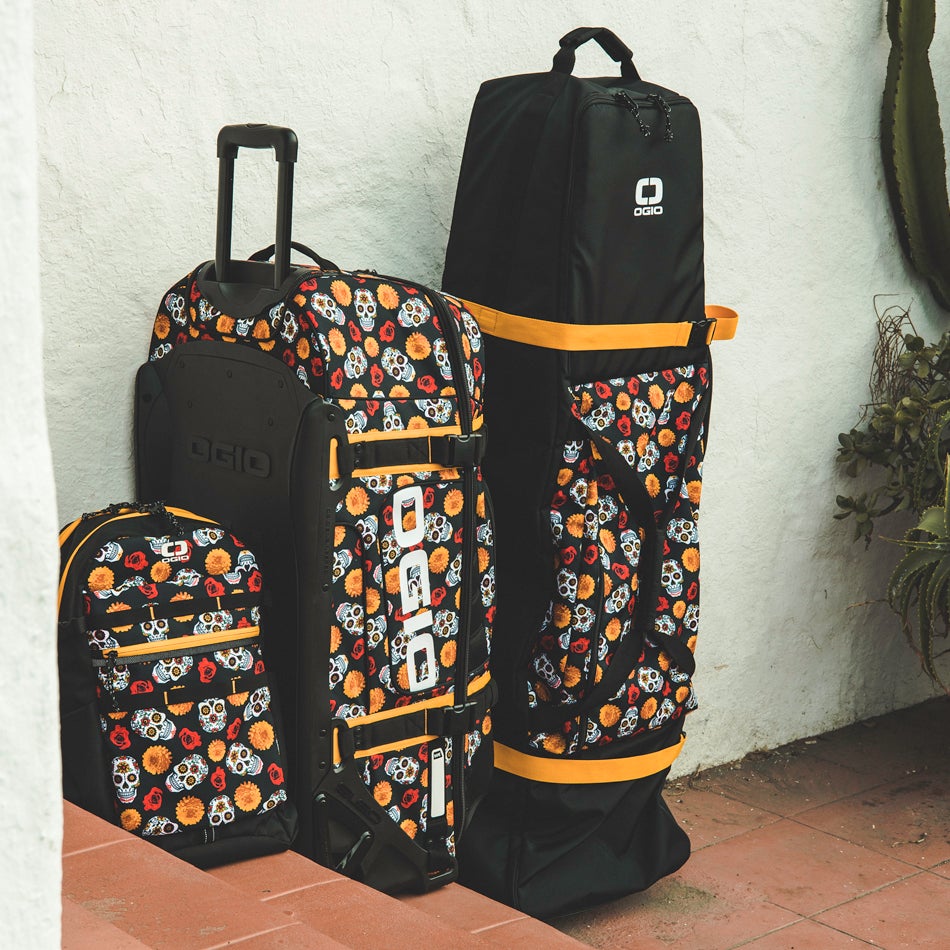 travel-cover-alpha-sugar-skulls-lifestyle-3