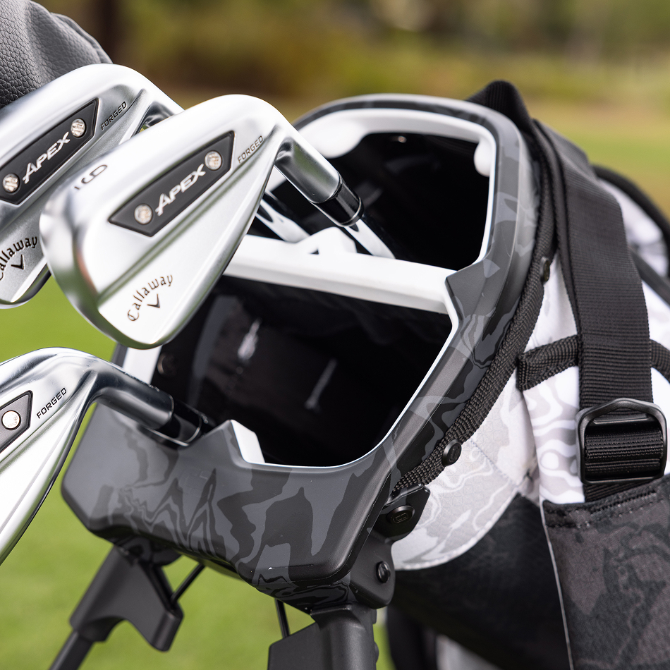 ogio-golf-bags-stand-2025-funday-1