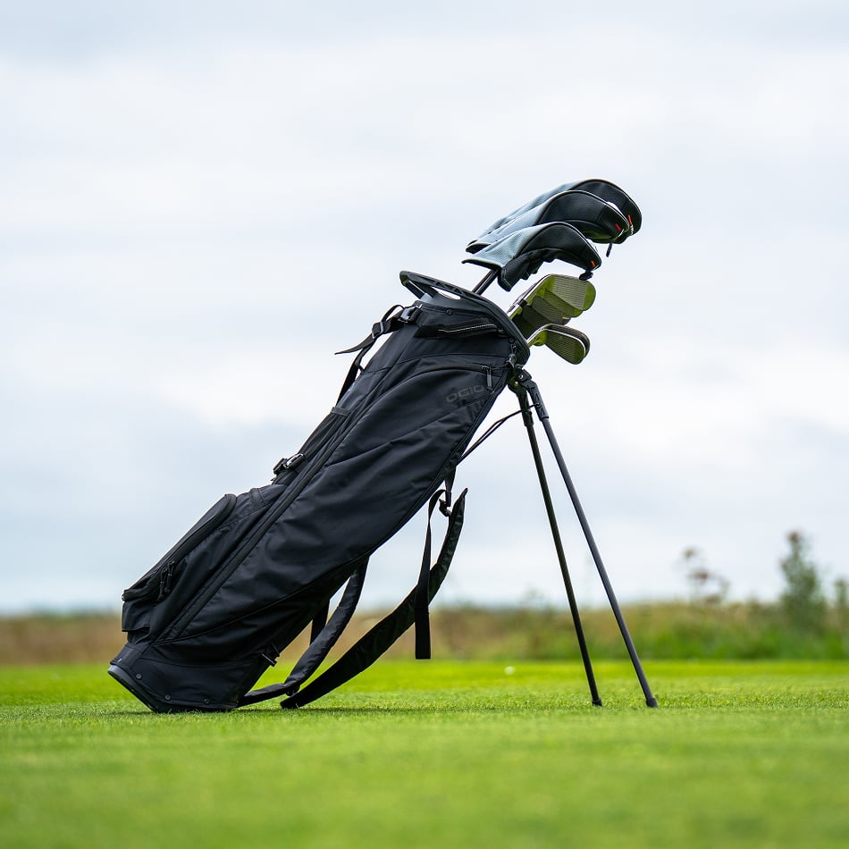 ogio-golf-bags-stand-2026-featherlite -1